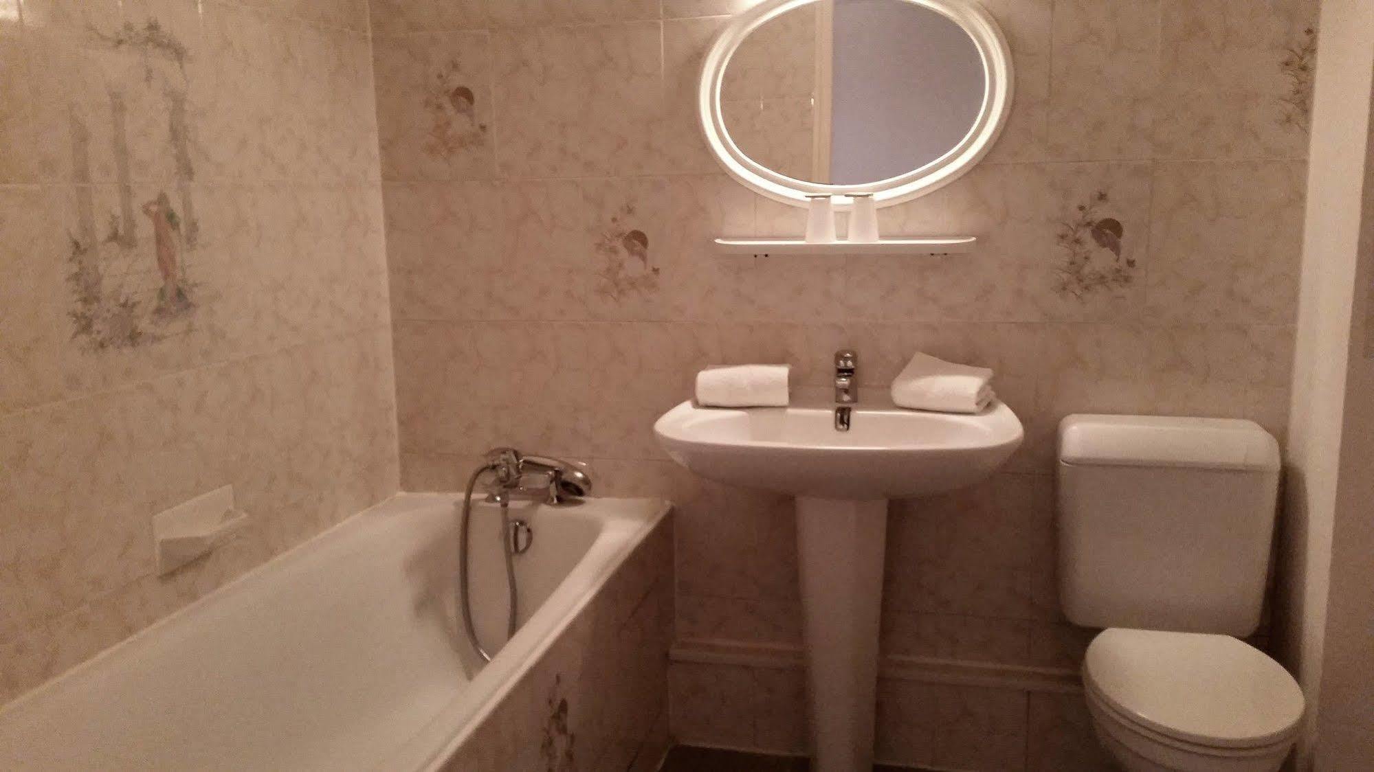 Hotel D'Alsace วีเลอร์บาน ภายนอก รูปภาพ